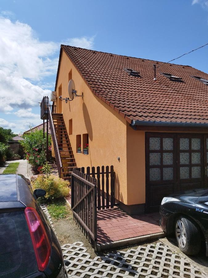 Willa Gabi Vendeghaz Balatonkeresztúr Zewnętrze zdjęcie